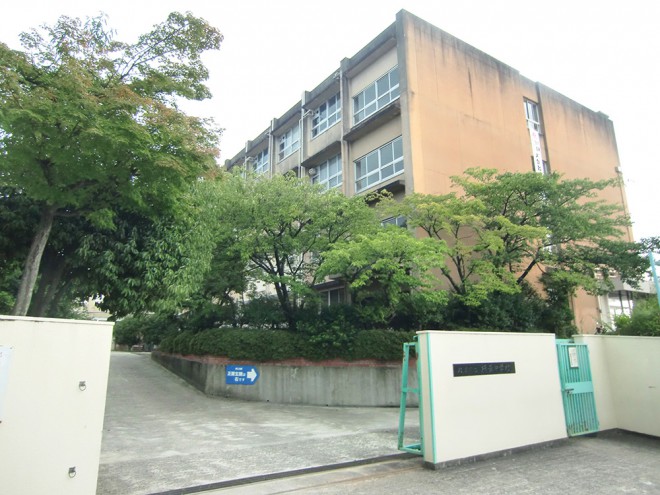 楠葉中学校写真