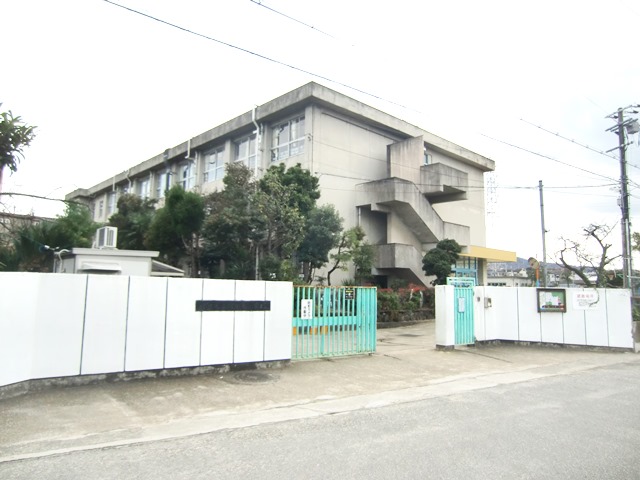津田南小学校写真
