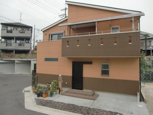 トラストプレイス長尾元町A