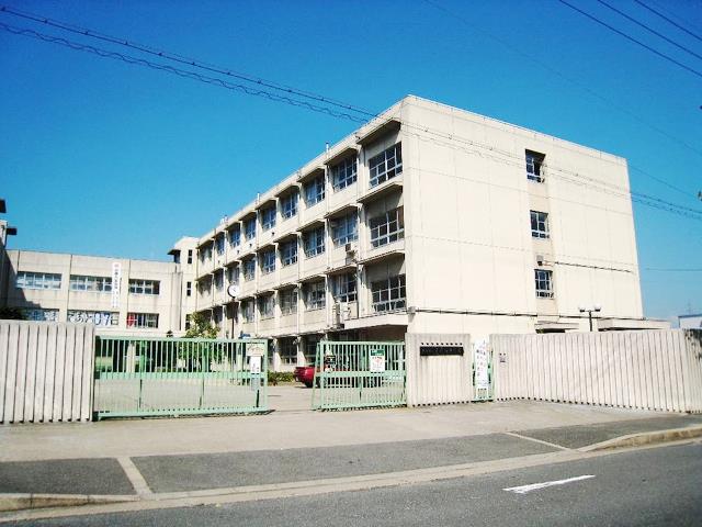 長尾西中学校