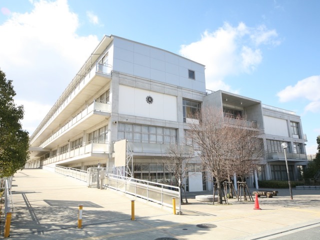 美濃山小学校写真