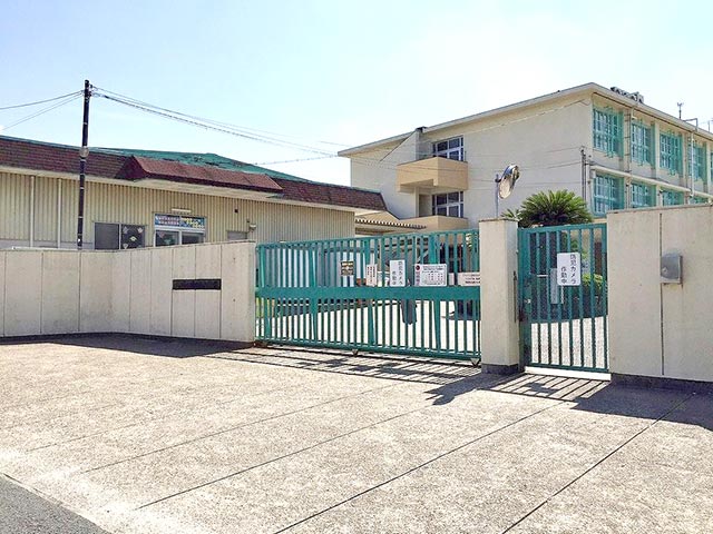 田口山小学校写真