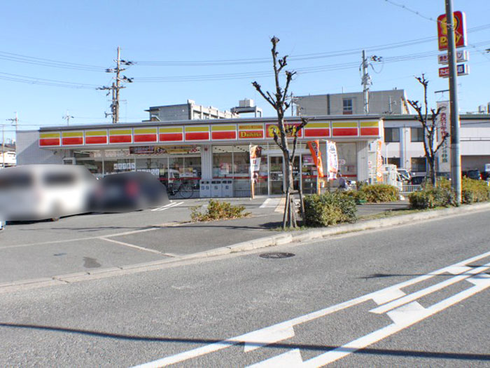 デイリーヤマザキ枚方長尾北町店写真