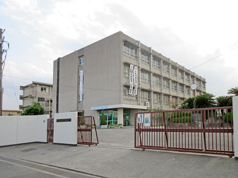 山田中学校写真