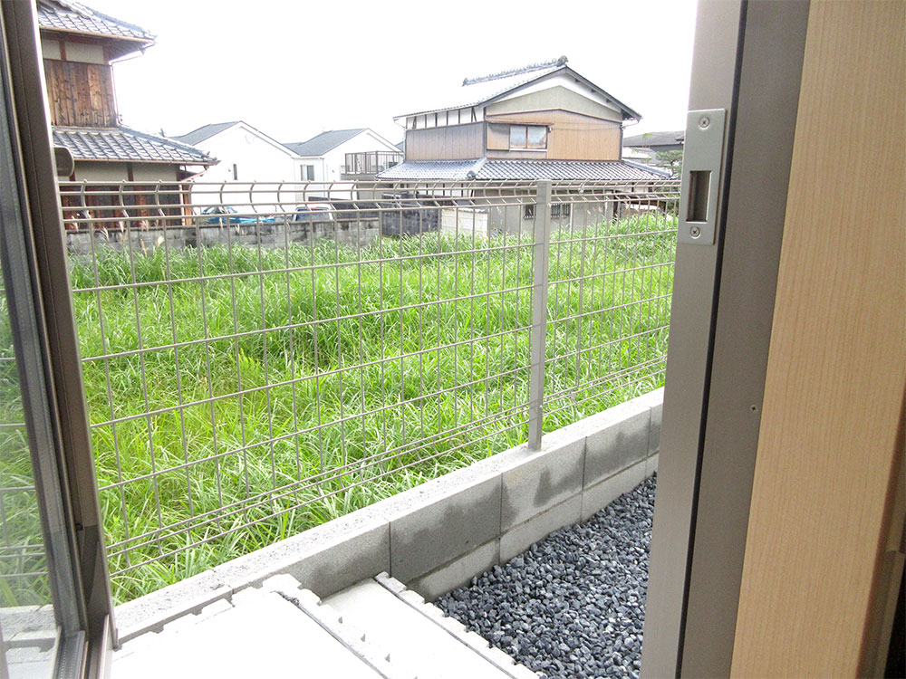 キッチン横 勝手口有り写真