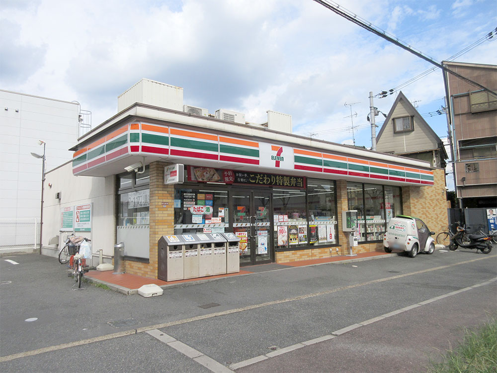 セブンイレブン枚方養父西店写真