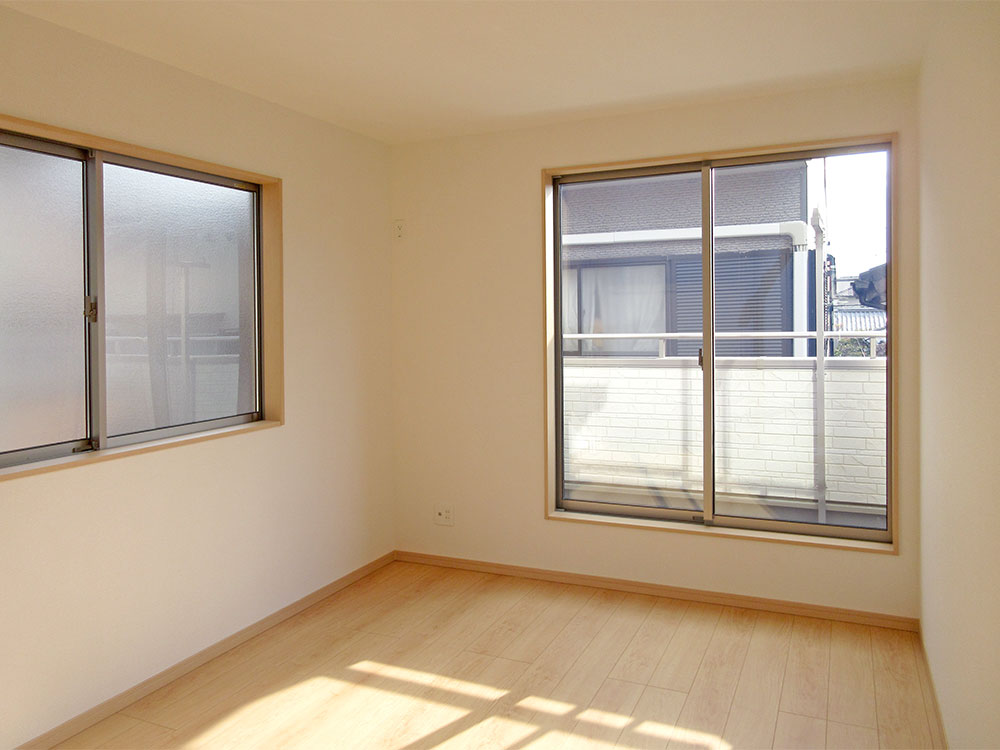 2階洋室4部屋写真