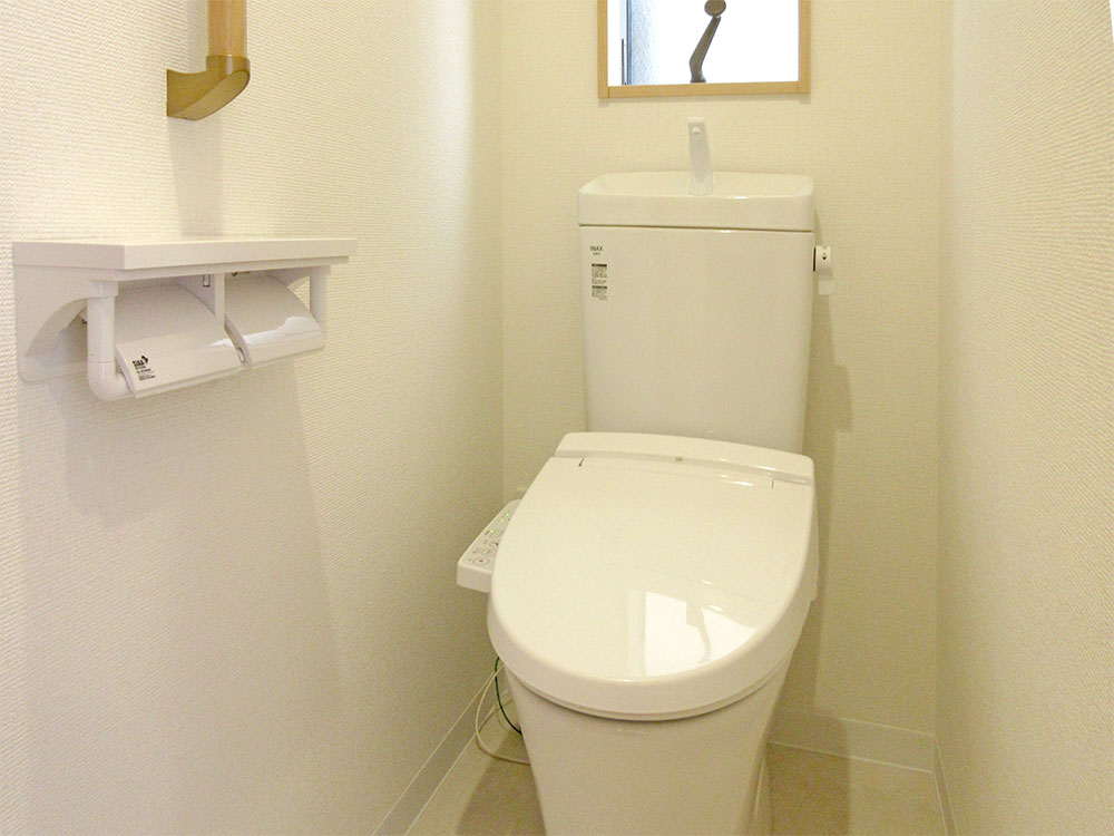1階2階トイレ有り写真
